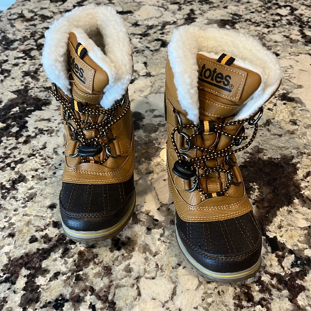 totes Drake Boys' Winter Boots - Picture 3 of 5